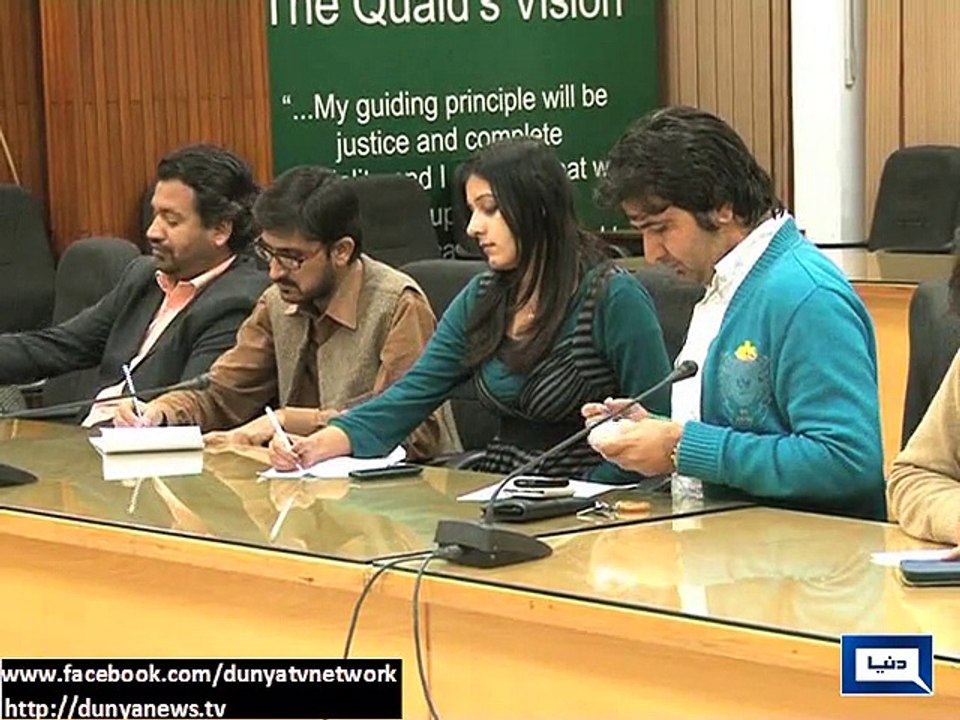 Dunya news- Petroleum products' prices will sustain through March: Ishaq Dar