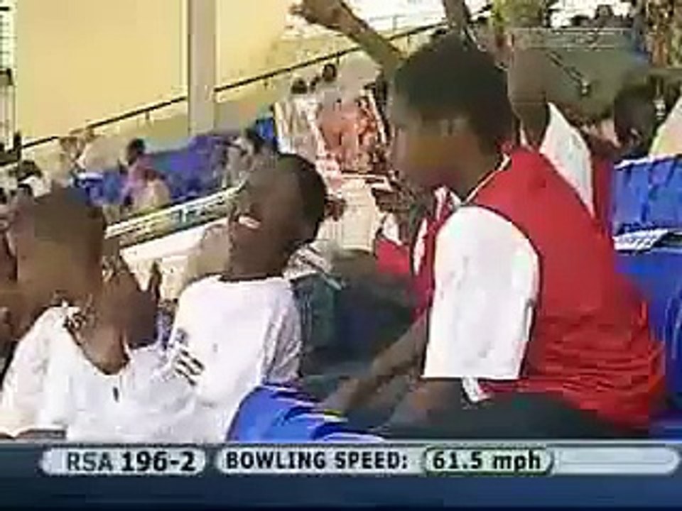 Herschelle Gibbs hits Big six sixes in one over