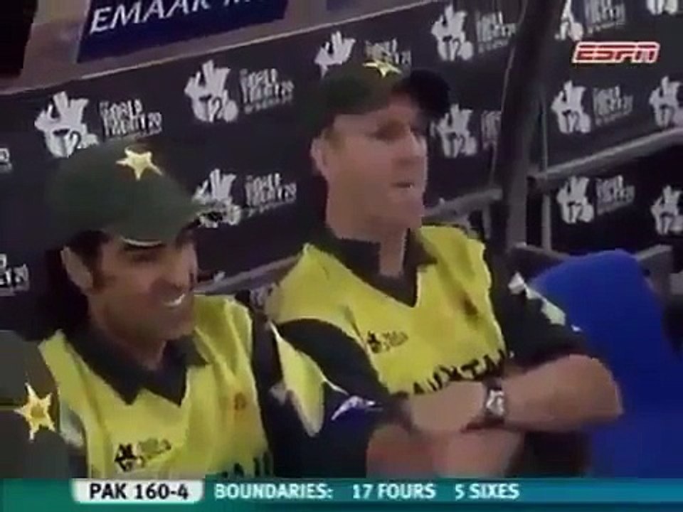 Misbah big hit for 111m sixer in world t20 2007...