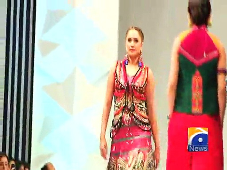 Expo Fashion Show concludes in Karachi