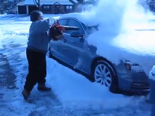 Araç Üstündeki Kar Nasıl Temizlenir