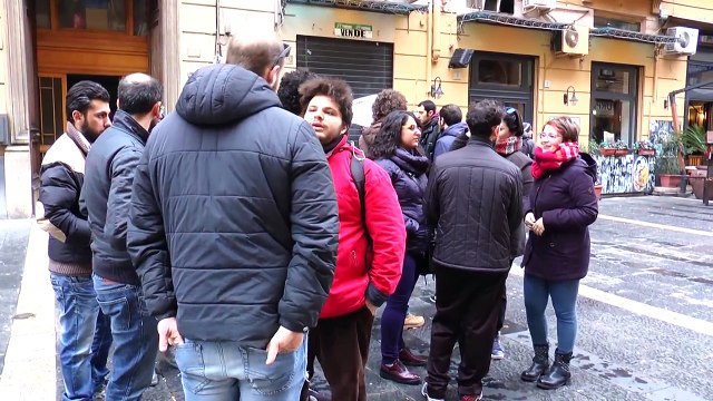 Napoli - Diritto allo Studio, protesta degli studenti Link e del M5S (27.02.15)