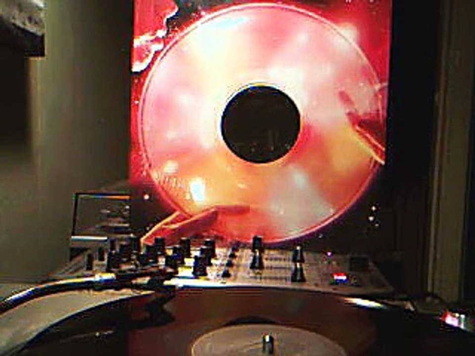 Invisible Conga People - Cable Dazed 12"