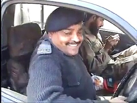 Excellent Chitrol of Punjab Police By Pak Army While Giving Them Training