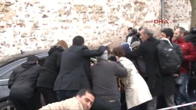 Sırrı Süreyya Önder: Tarihi Bir Açıklama. Bütün Halklarımıza Hayırlı Uğurlu Olsun