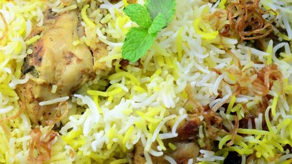 Hot to make a delicious Chicken Biryani in Restaurant Style - Hotel business