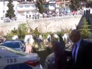 Madenci yakınlarından bakanlara tepki !