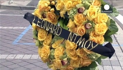 Hollywood, ultimo tributo dei fan di Star Trek all'attore scomparso Leonard Nimoy