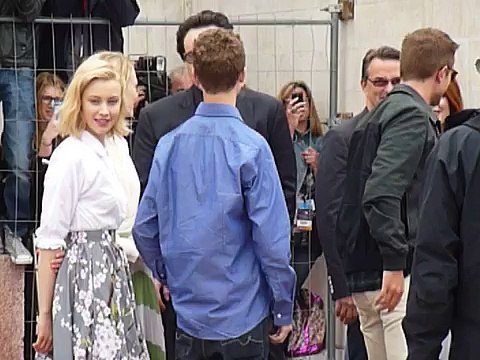 Robert Pattinson Cannes 2014 Photocall MTTS