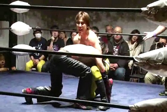 Isami Kodaka vs. FUMA (UNION)