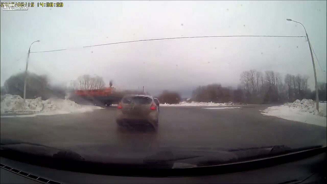 Nast y Car Crash