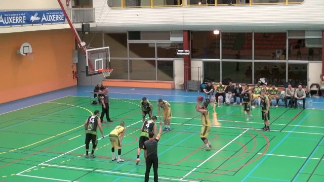 Basket N 3 : le trou noir de l'Union Stade Auxerrois-Héry face à Jura Dole