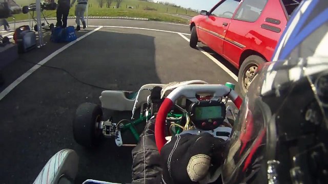 Karting TonyKart Rotax Max à Pusey le 05-03-2011_Run-6 (720p)
