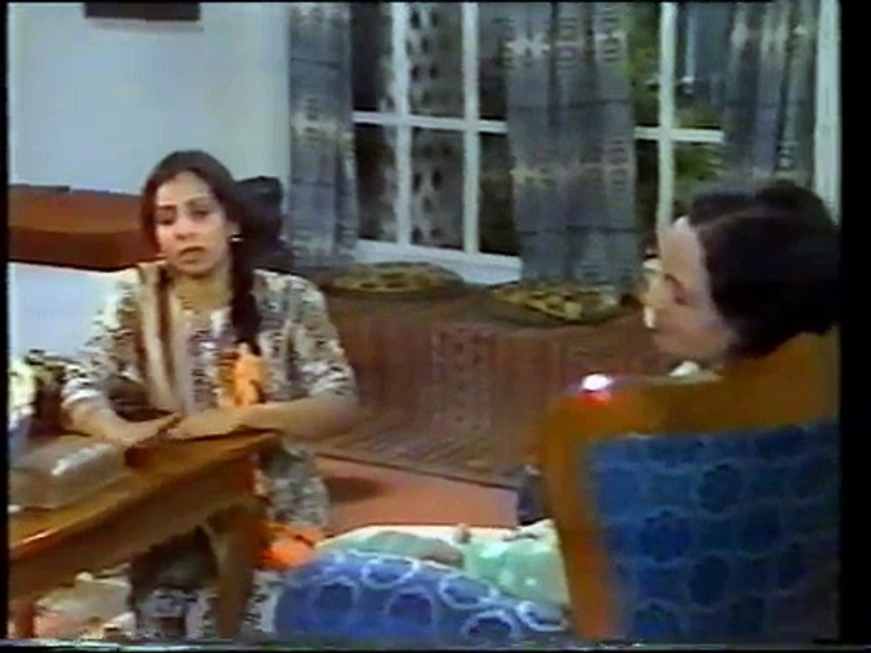 Ptv Comedy Drama  Sona Chandi - Episode 3