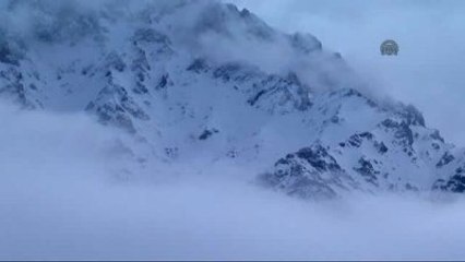 Tur Kayağı Yapmak İçin İtalya'dan Aladağlar'a Geliyorlar