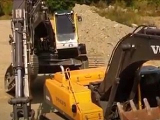 Short Buldozer Reproductive....Awesome Video...