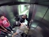 Asansörde Sıkışan İshal Adam Şakası