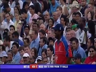 Anil Kumble outsmarts Legendry Lara