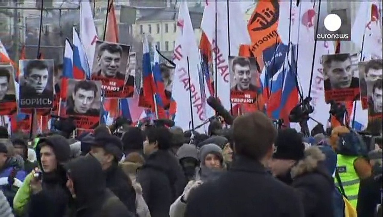 Марш пам'яті Боріса Нємцова в Москві зібрав 70...