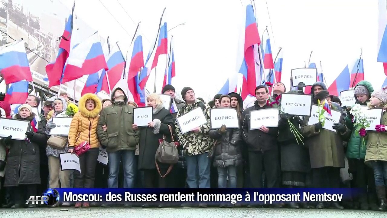 Moscou: les Russes rendent hommage à l'opposant Nemtsov