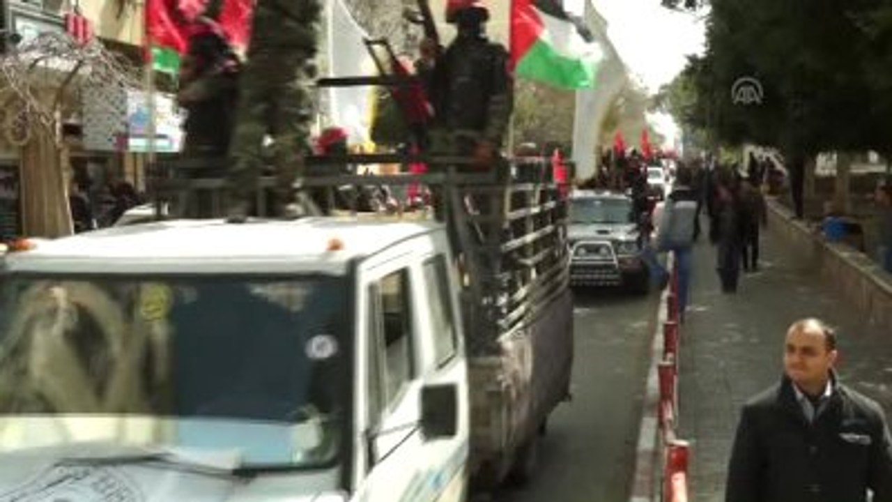 Filistin Ulusal Direniş Tugayları Askeri Geçit Töreni