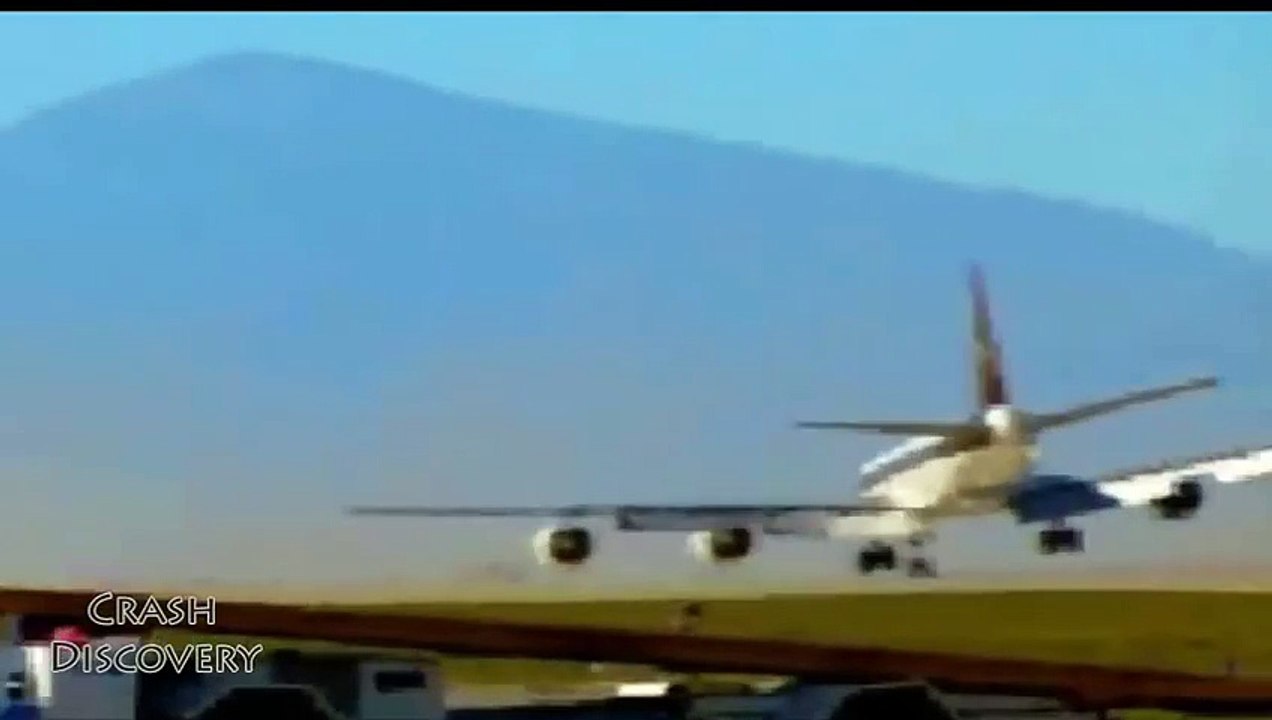 Planes Failure Landing ever caught on camera Fail Copilation