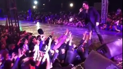 Mika Shouts Jaikara in Pakistan