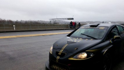 Nogaro  :  Leon 2 super copa