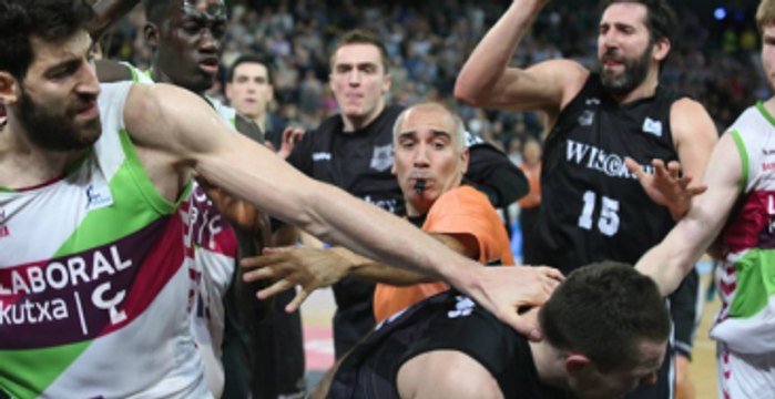 Bilbao Basket - Laboral Kutxa Maçında Ortalık Karıştı