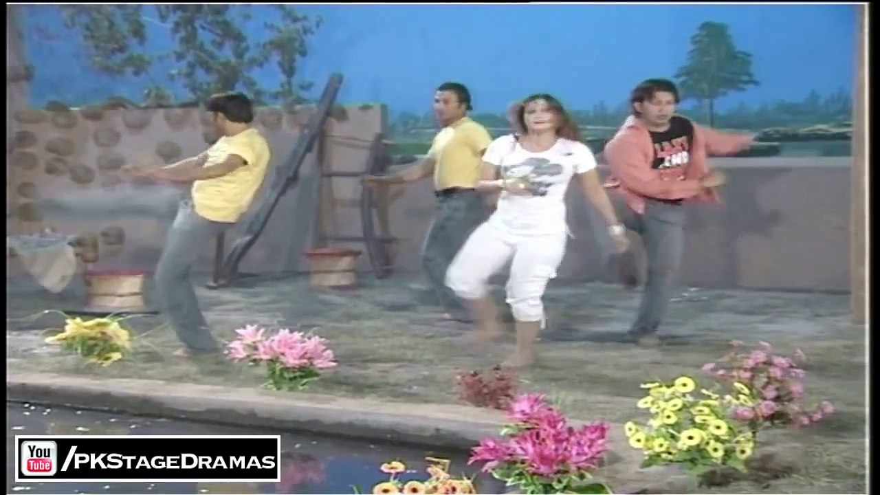 SPEAKER MUJRA - LAILA - PAKISTANI MUJRA DANCE