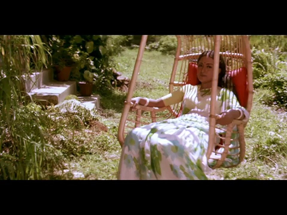 Le Toh Aaye Ho Hame Sapno Ke Gaon Mein - Hemlata Songs - Ravindra Jain Hit Songs