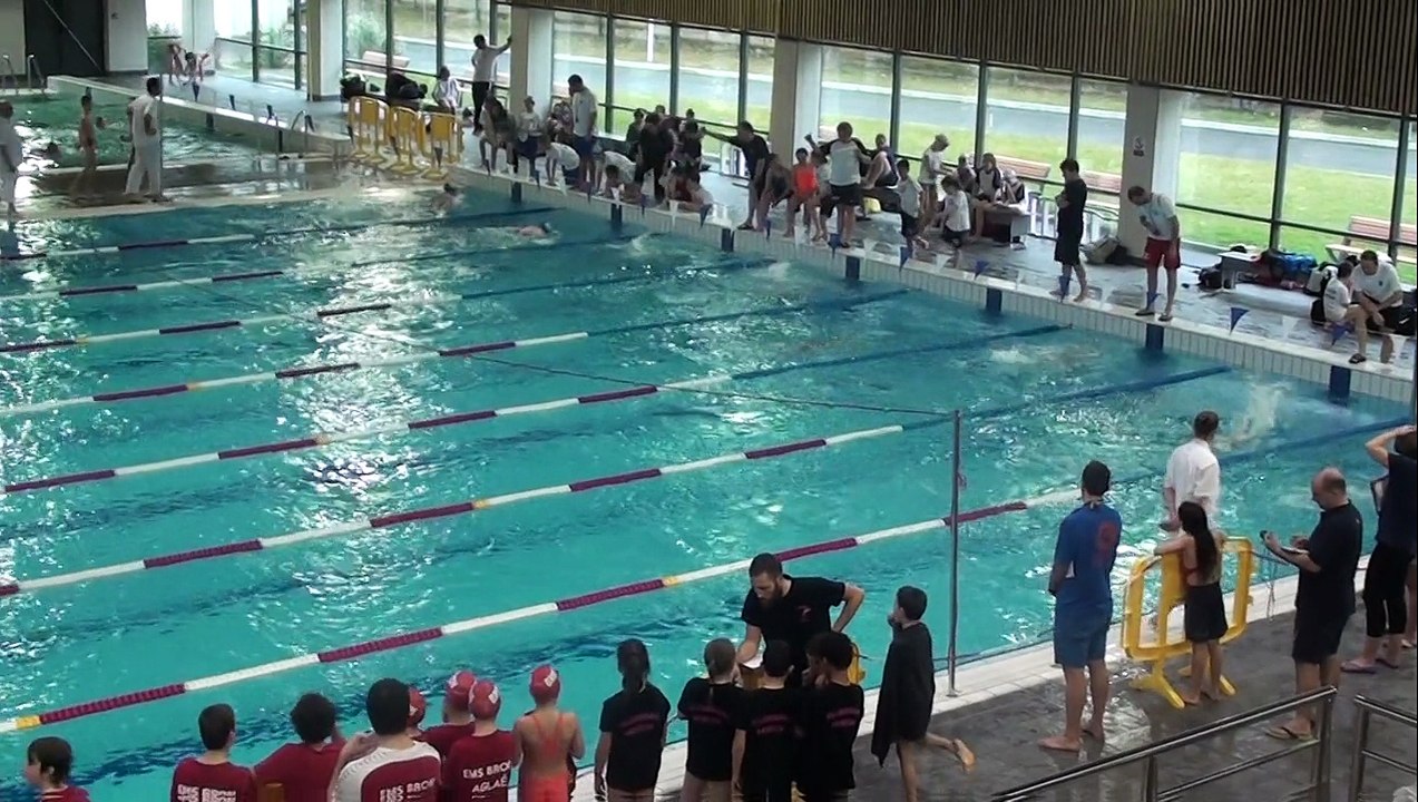 Rébecca Gensane remporte le 100 Pap de Villefranche-sur-Saône (01/03/2015), 1mn28