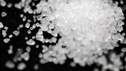 What does xylitol taste like?