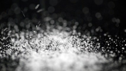What does tagatose taste like?