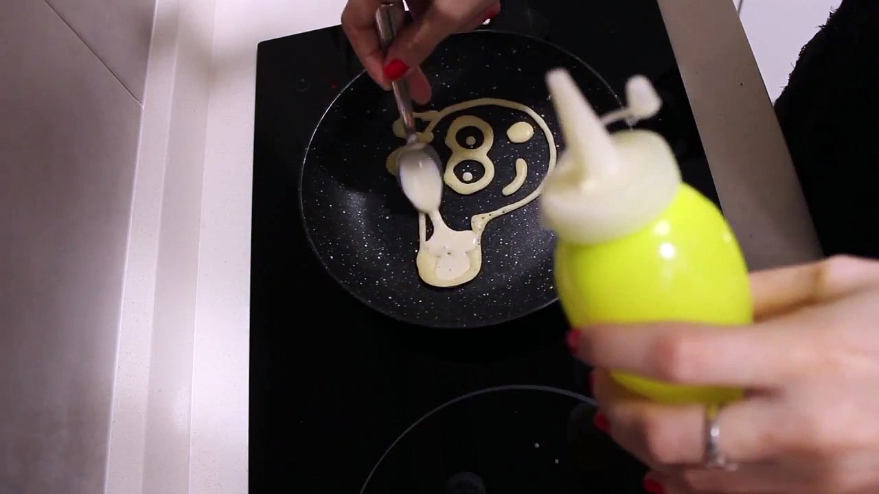 Peppa Pig Pancake DIY How to Make Pancakes At Home Crêpe Kρέπα Crêperie パンケーキ Crepa Homemade Crepes