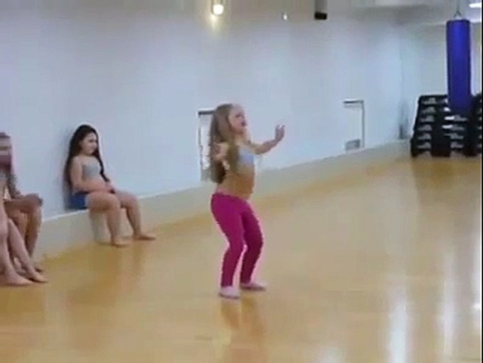 شات 11 دردشة 11شات نجوم مكتوبدردشة نجوم مكتوبمن هنا video Dailymotion