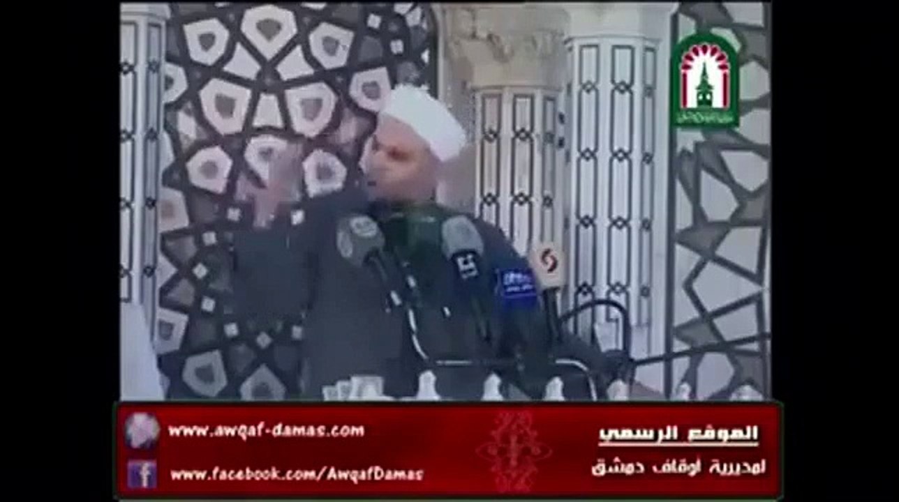انظروا من يعتلي منبر المسجد الأموي بدمشق وماذا يخرف