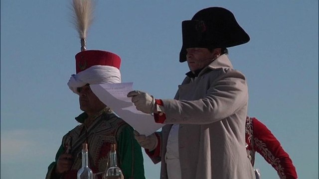 Reconstitution historique du retour de Napoléon sur la plage de Golfe-Juan