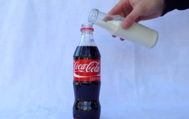 Kolaya Süt Eklerseniz Ne Olur?