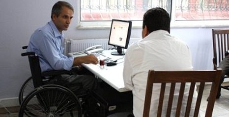Davutoğlu Engellilere ve İşsizlere 2 Müjde Verdi