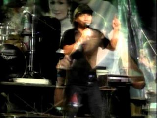 พร้าว - ชัย ชาญณรงค์ Concert