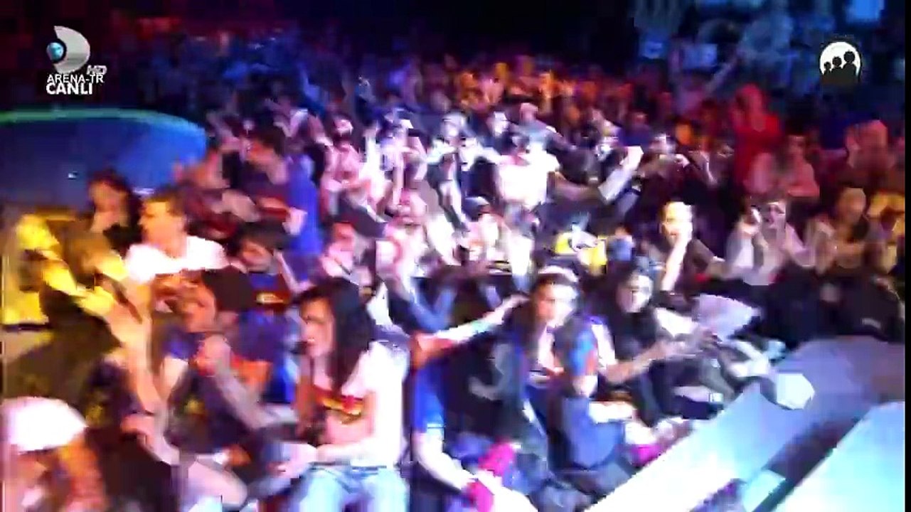 Hadise - Deli Oğlan