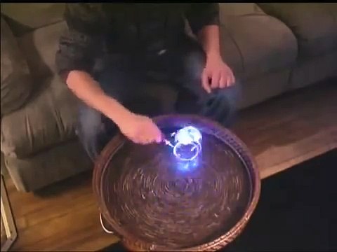 LED Light up Lighted Flashing Magnetic Gyro Wheel YoYo Top Round Rail Kids Science Toy Spinning Activated Rainbow Light Flashing Effect playing skill tricks tips how to play