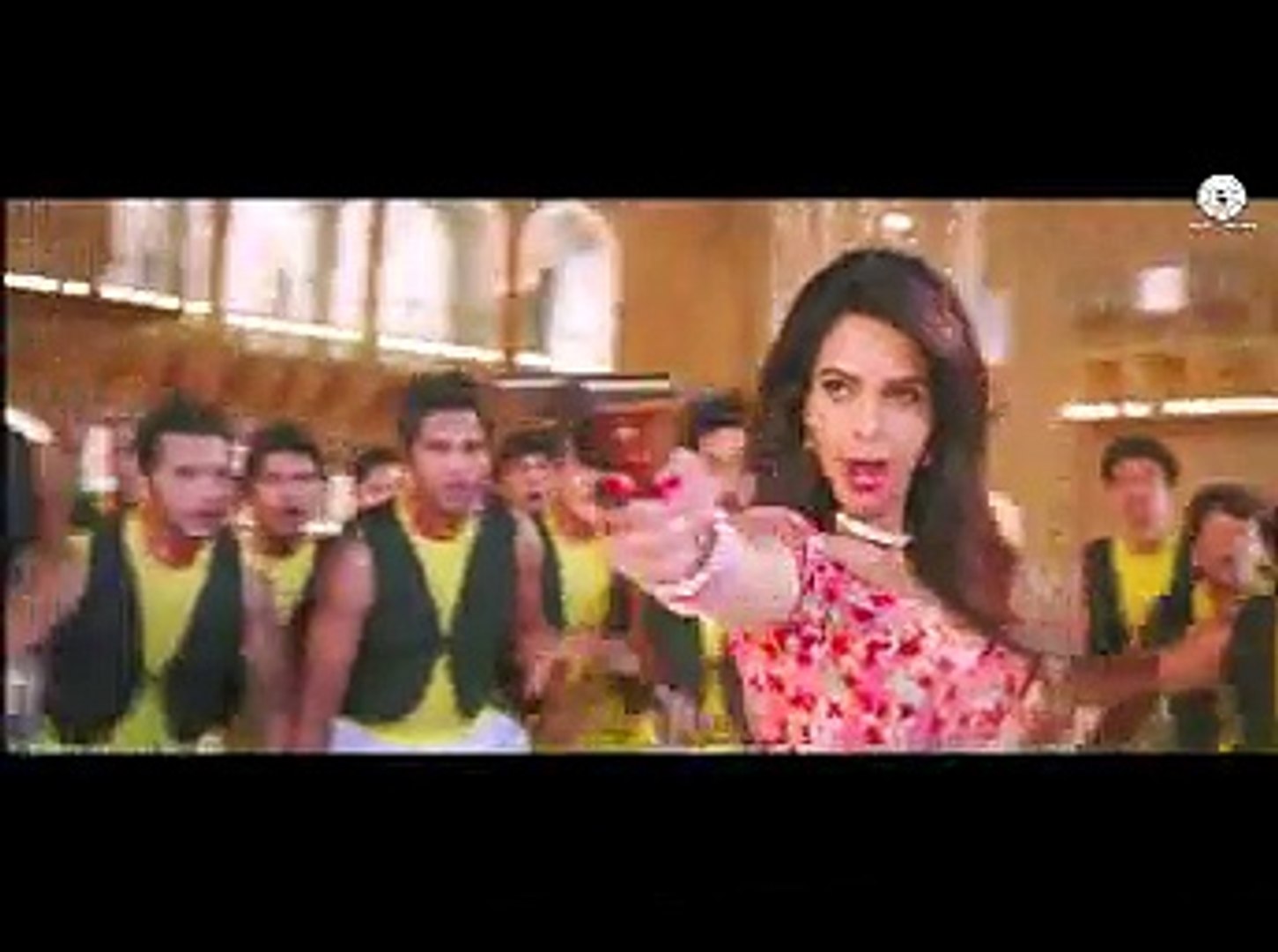 Ghaghara Dirty Politics 2015 New Hindi Movie Song  Hot