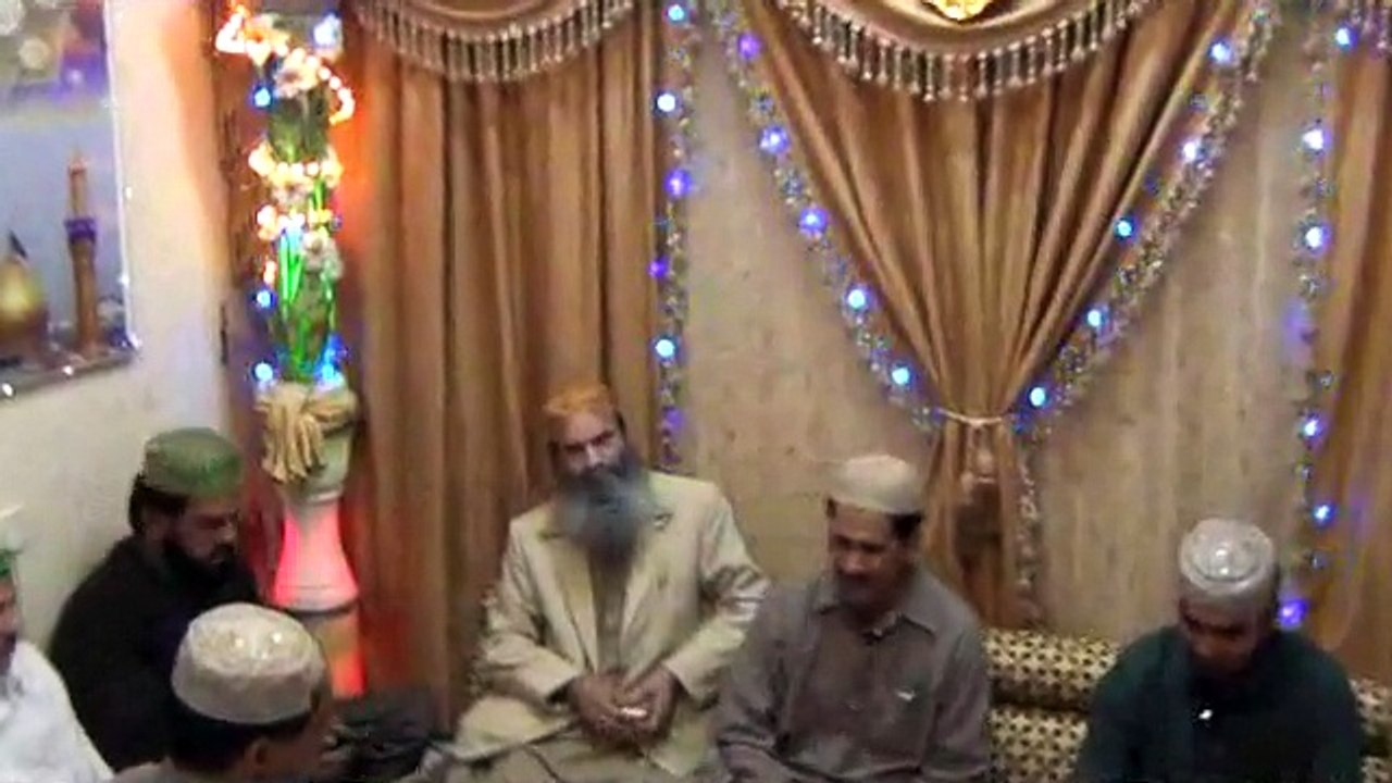 Shahid Mahmoud Sahib~Urdu Naat~Main khake paa e Muhammadi houn Imam e alam ka muqtadi houn ,  Mujey bhi Ya Rab qabool krna humein funaa fil Rasool Karna