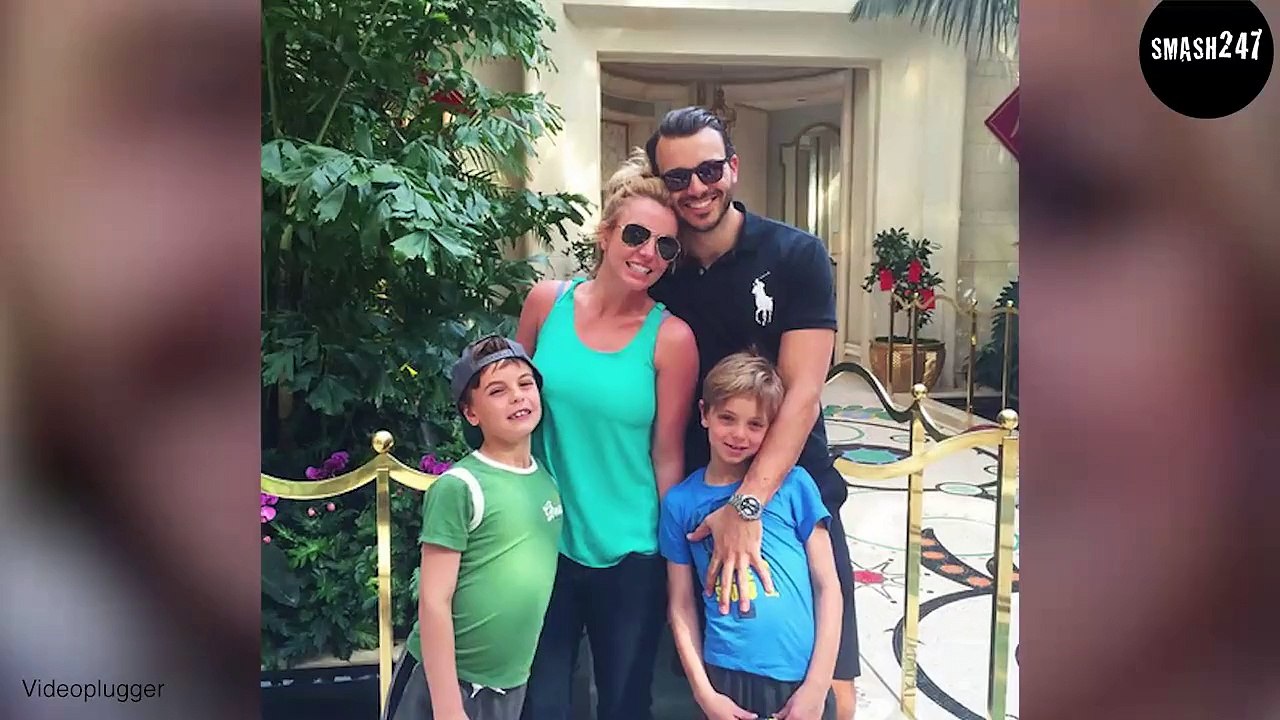 Britney Spears:  Liebesbotschaft an Lover Charlie während ihres Konzerts!