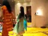 Hot Sexy Pakistani Desi Girl wedding dance 2014