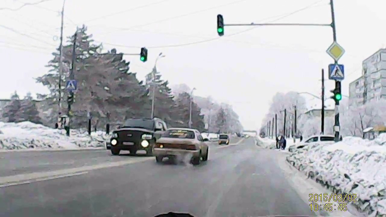 Дорога как стекло - ДТП в Хабаровске 02.03.2015