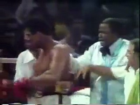 Mike Tyson vs Muhammad Ali (Battle of the Greats)