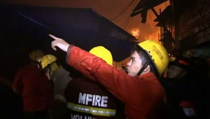 Philippines : des centaines de baraques prennent feu dans un quartier déshérité de Manille